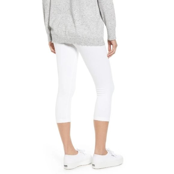 Lysee Capri Leggings - Picture 2 of 5